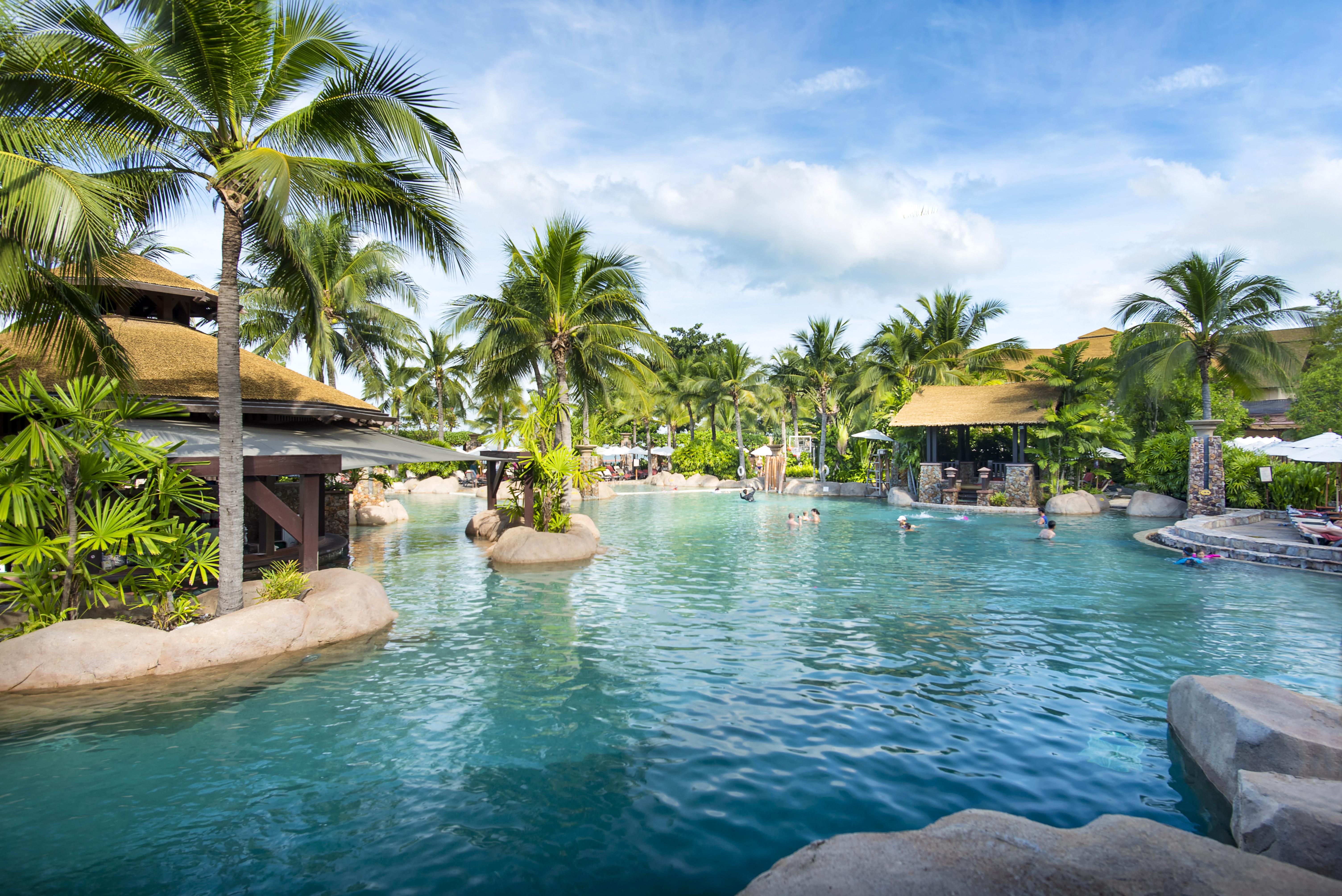 Курортный комплекс Centara Grand Mirage 5*